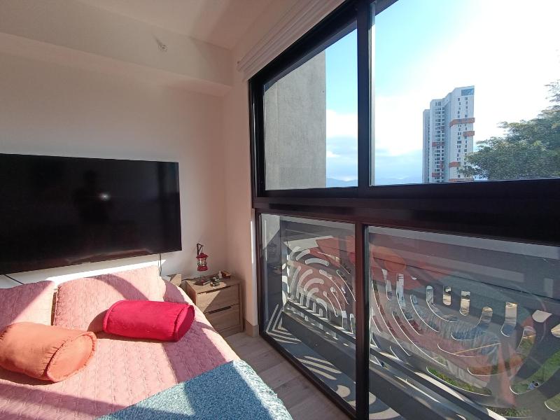 Lovely comfy studio in the city with AC - image 8