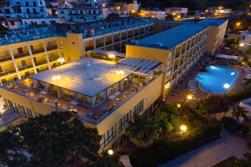 Grand Hotel Terme di Augusto - image 40