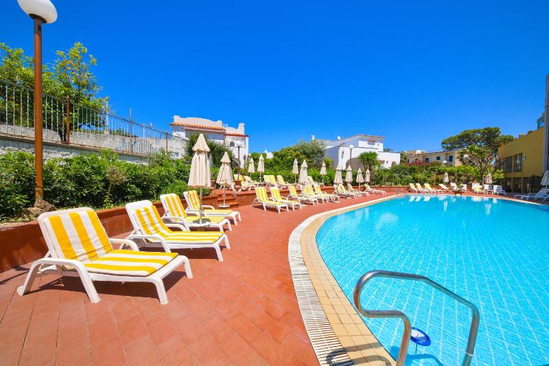 Grand Hotel Terme di Augusto - image 2
