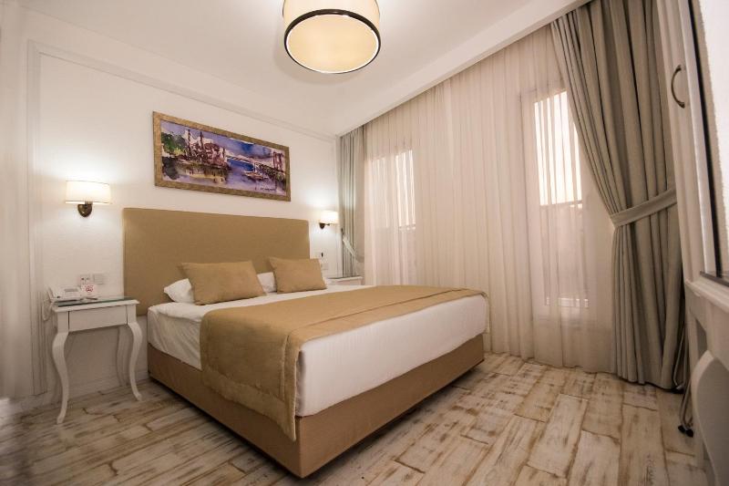 Double or Twin Room image 1