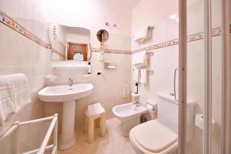 Grand Hotel Terme di Augusto - image 17