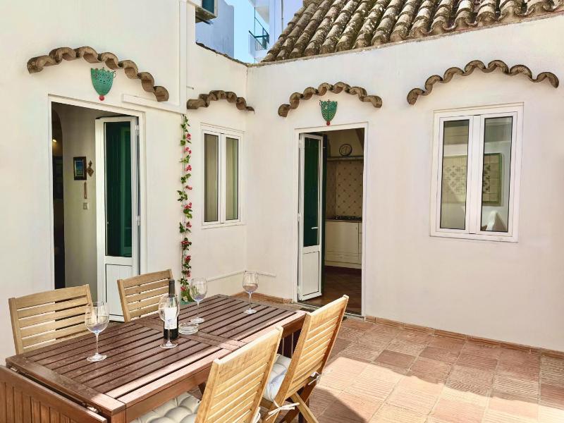 Casa do Patio Tavira by Junto ao Mar - image 13