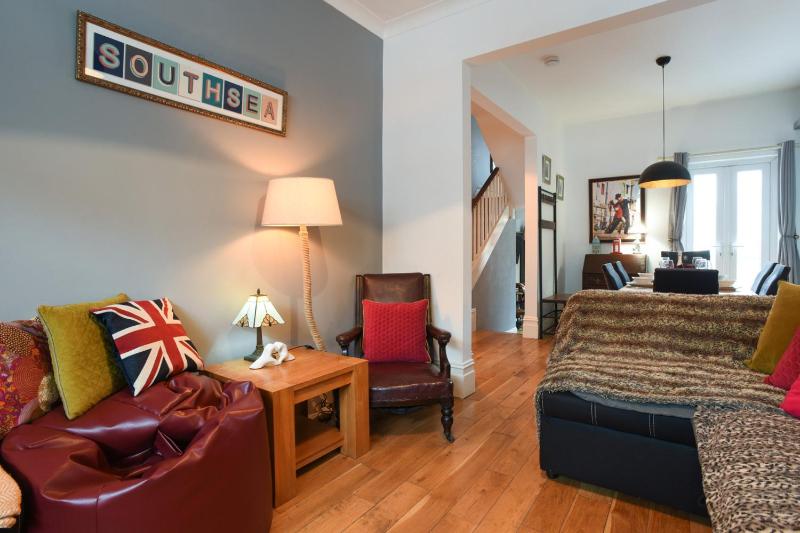 Air Maison - Britannia House - Tech Geared 3 Bedroom - image 40