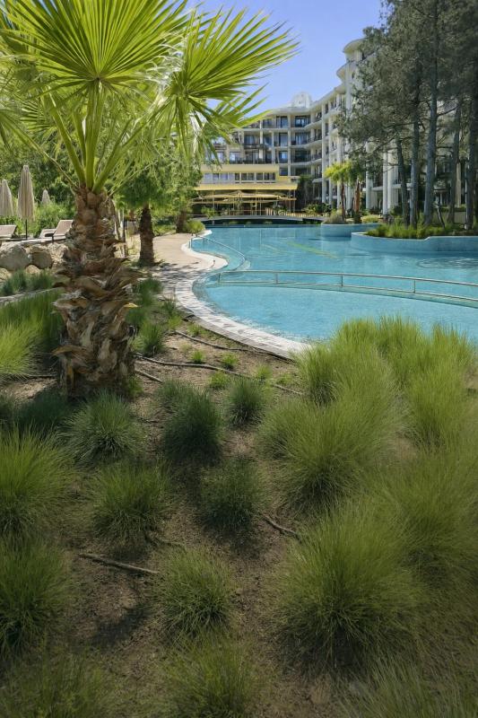 Stylish Apartment in Harmony Grand Resort Sunny Beach with Pool & Balcony - image 28
