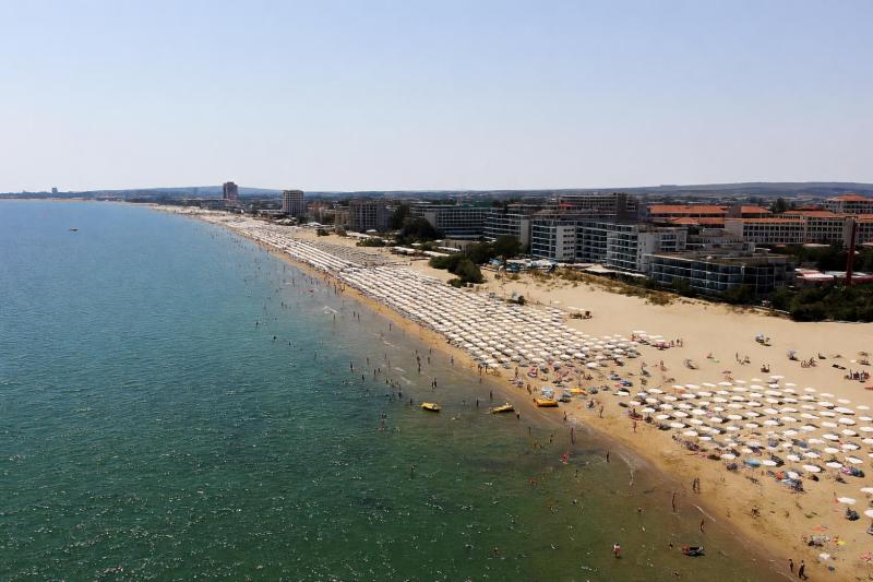 Stylish Apartment in Harmony Grand Resort Sunny Beach with Pool & Balcony - image 6