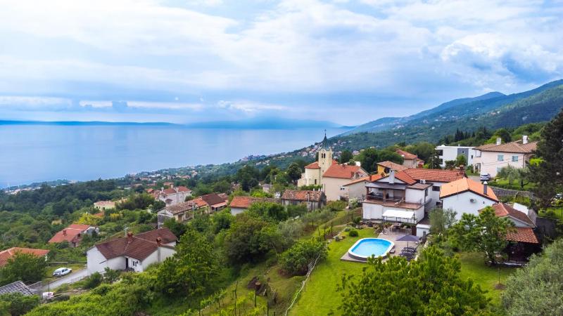 Beautiful Casa Dea with pool in Opatija - image 3