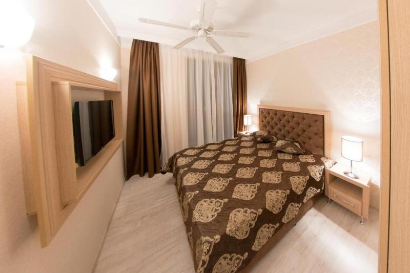 Stylish Apartment in Harmony Grand Resort Sunny Beach with Pool & Balcony - image 23