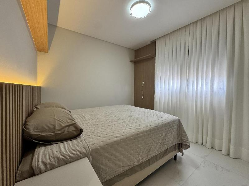 Invictus Residence 204 – Apartamento amplo com ar-condicionado em todos os cômodos localizado próximo a comércios e a apenas 250 metros da praia - image 14