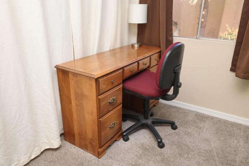 Cozy Condo Near Downtown Shared Pool and Hot Tub - image 19