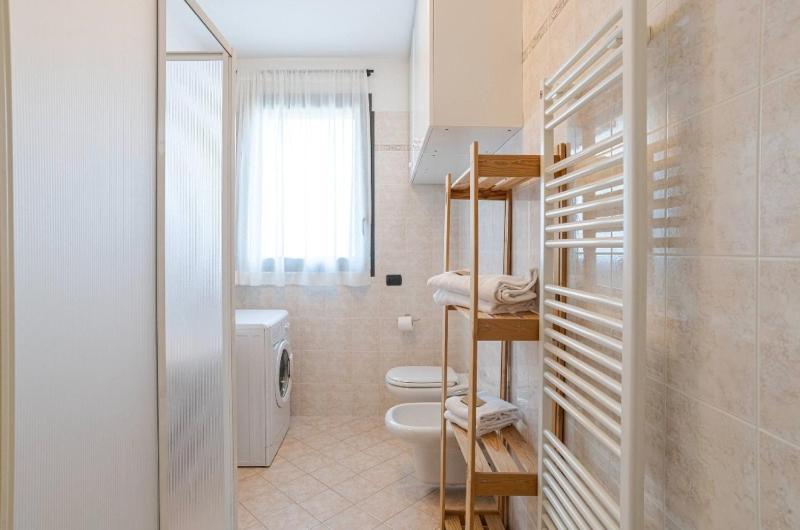 Alis House - image 3