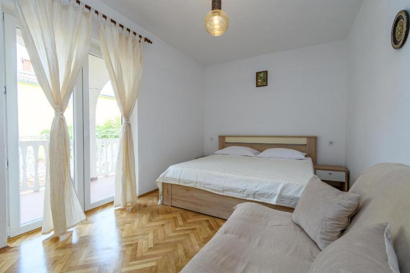 Apartments Tonia - image 10