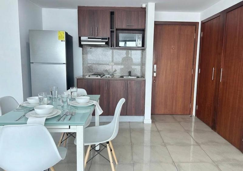 Suite moderna en Guayaquil con vista al río excelente ubicación - image 13