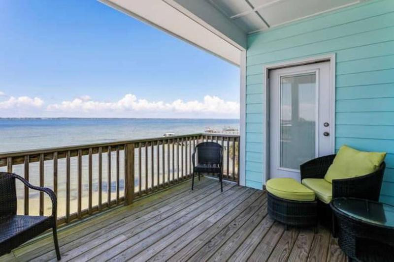 Baywatch Beach House - image 34