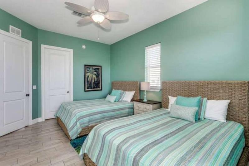 Baywatch Beach House - image 44