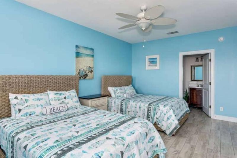 Baywatch Beach House - image 23