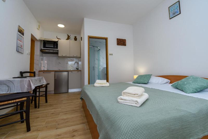 Apartments Tonia - image 37