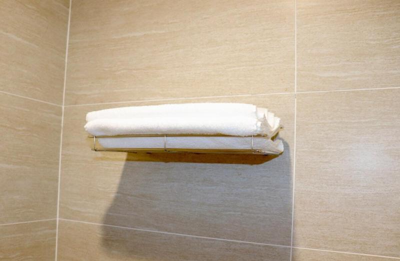 2 BR 1WC fully furnished for rent - image 14