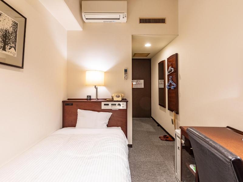 Alley Hotel Hiroshima Namikidoori - image 11