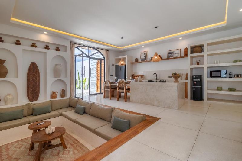 Relaxing 2BR Private Pool Villa in Canggu - image 16