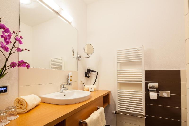 Double Room image 2