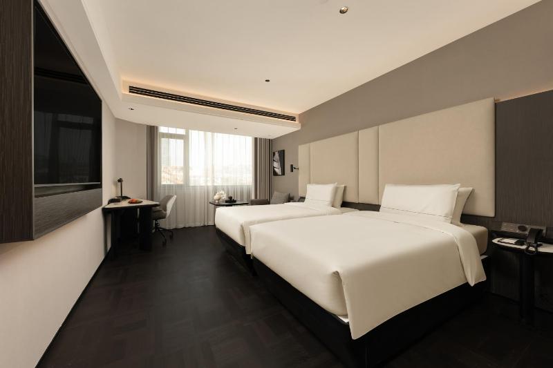 Atour Hotel Qingdao May Fourth Square Yan'an Third Road Metro Station - image 33