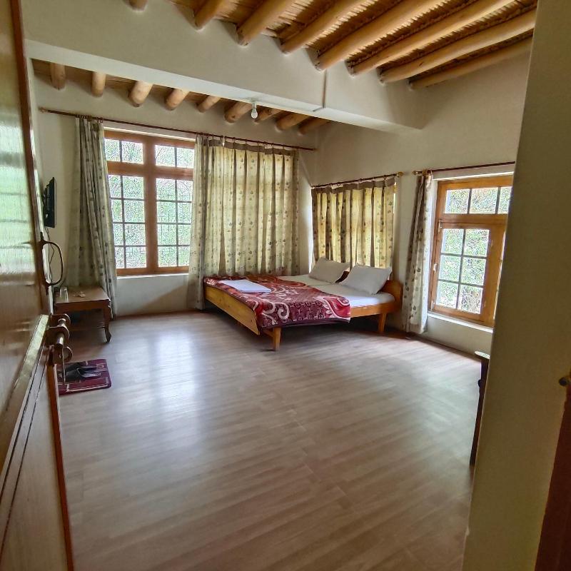Atisha Guest House - image 4