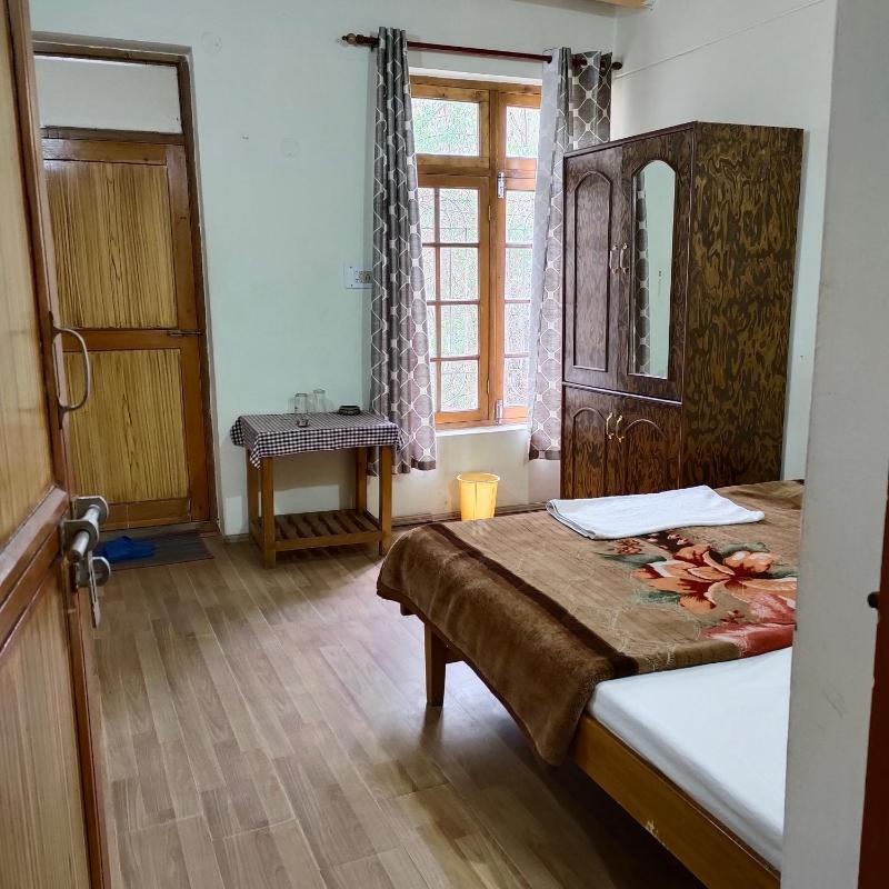 Atisha Guest House - image 2