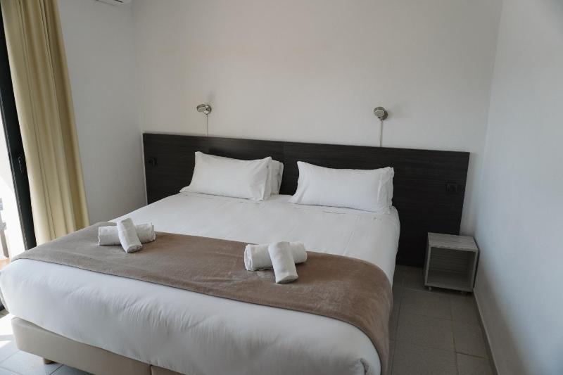 Hotel Ram Rooms Tahiti - image 7