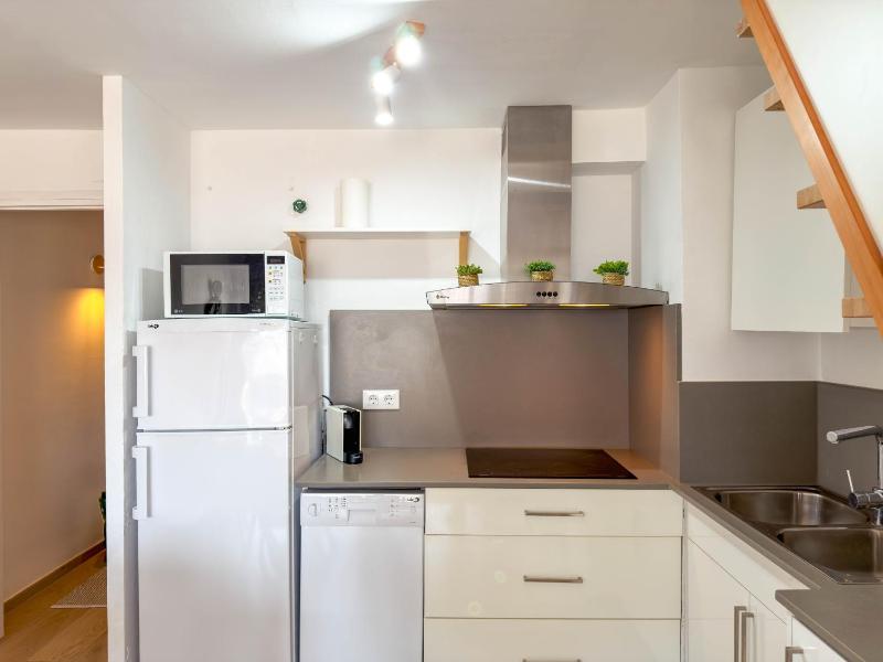 Apartamento Iona con piscina - image 9