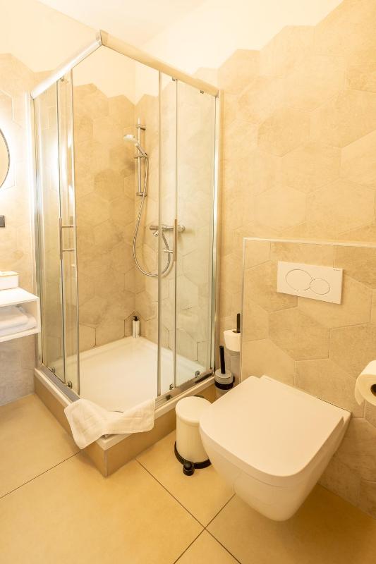 Midi Inn Parkhotel Mitte - image 15