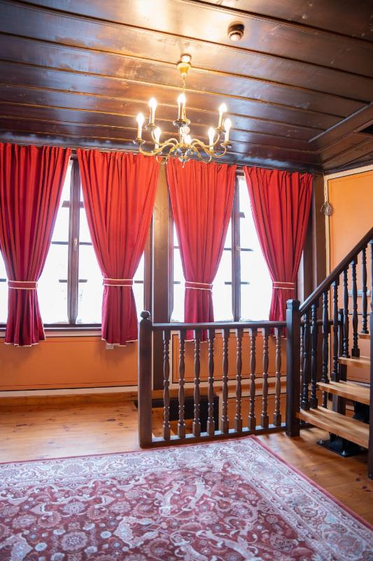 RAHAT Guest House in Old Town - Free Private Parking - image 31