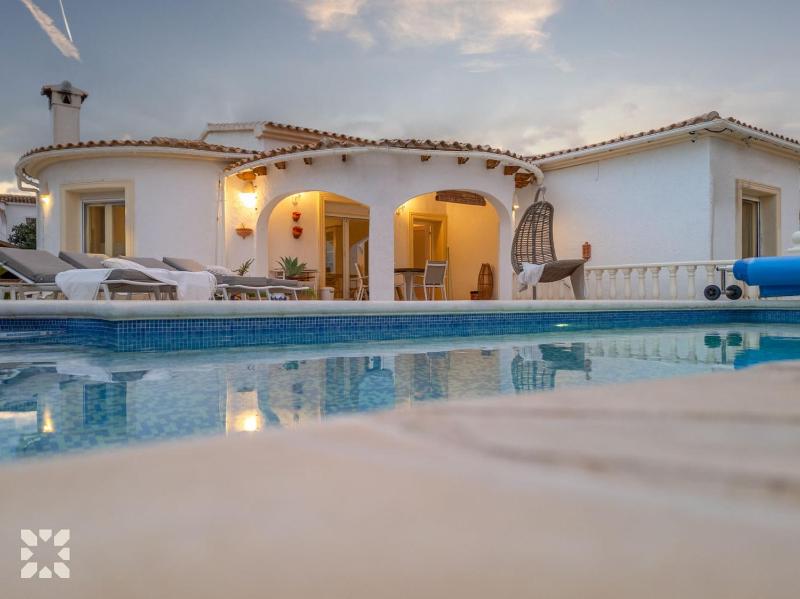 Villa Dos Palmeras by Abahana Villas - image 17