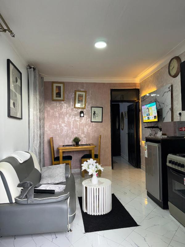 JM Furnished Kampala Entebbe Rd E - image 13