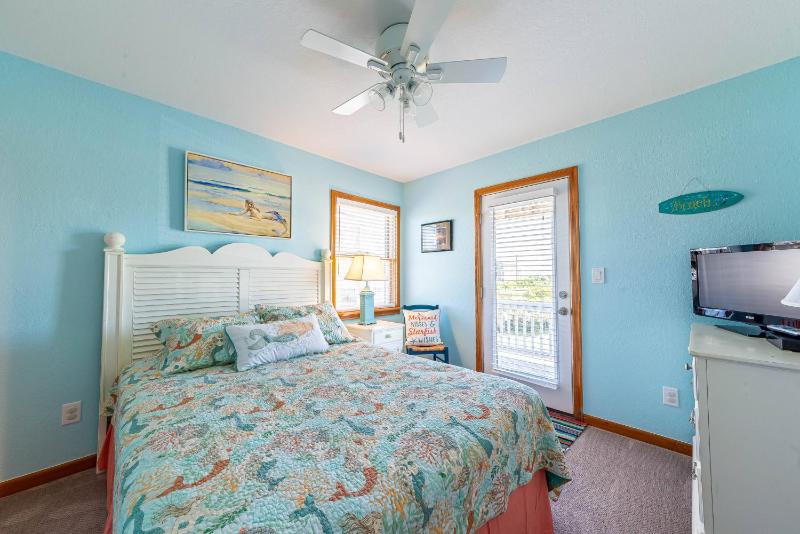 Mystic Memories - S Nags Head MP 19 Ocean View Beach 80 Yds Pool Hot Tub Close to Pier - image 35