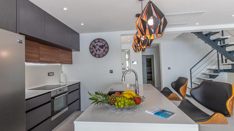 Luxury Villa Sun View with heated pool - image 33