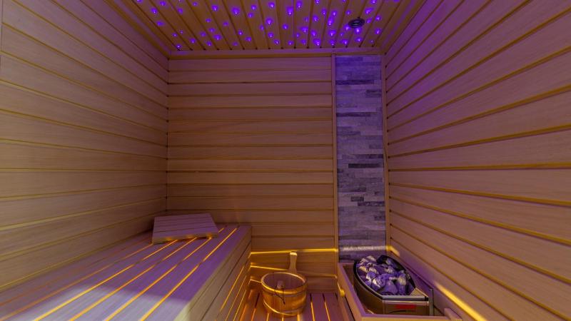 Luxury Villa Sun View with heated pool - image 12