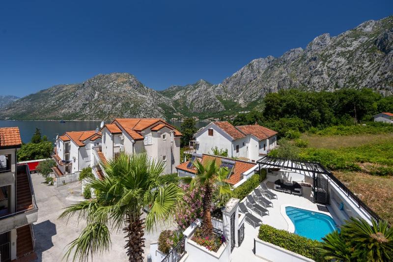 Apartment with private pool Kotor Ljuta 2 - image 13