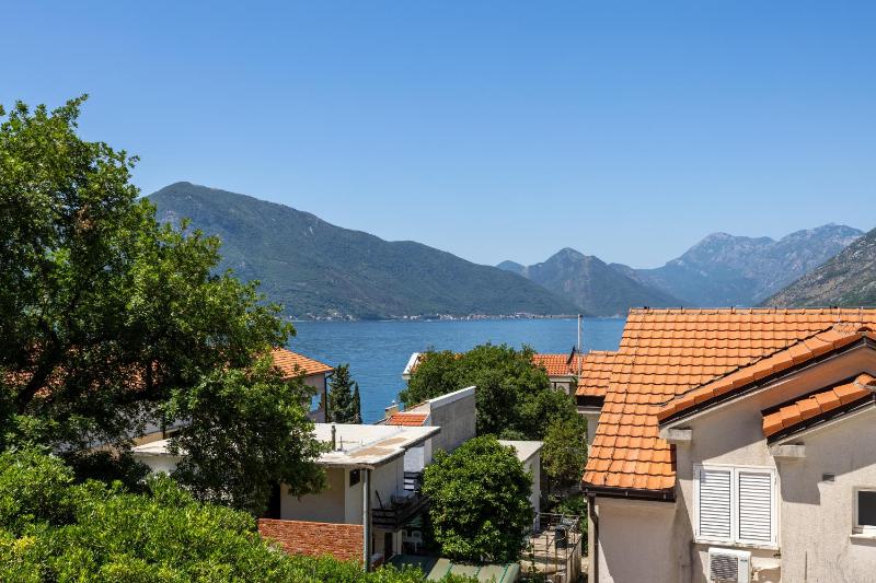 Apartment with private pool Kotor Ljuta 2 - image 12