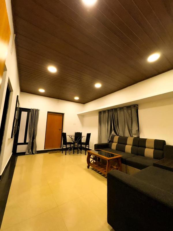 Dharshana Rooms and Cottages - image 2