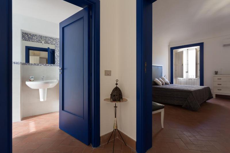 Casa Salomone by Ortigia Apartments - image 39