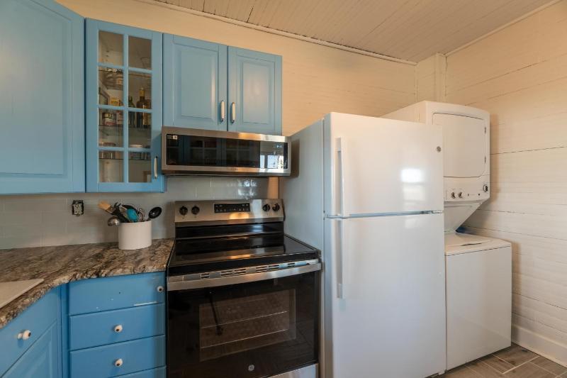 Crow's Nest - SNH MP 19 Oceanfront Historic Cottage Pets OK YR Flex Stays - image 10