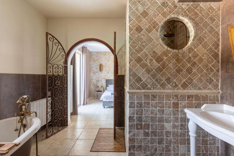 Villa Carreaux Bleus - image 22