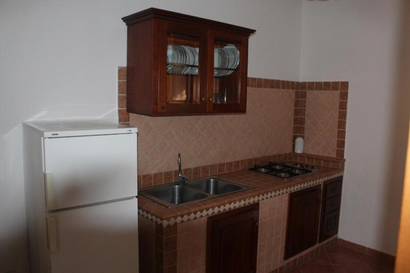 Two-Bedroom Apartment (6 Adults) with Sea View image 2