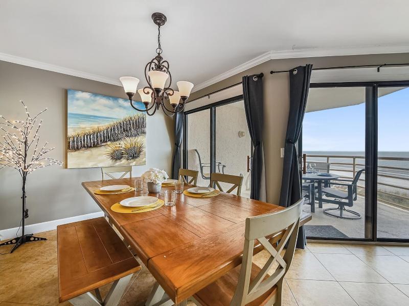 3433 Villamare - image 17