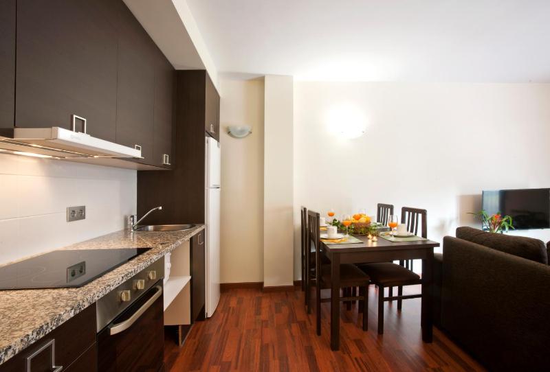 Superior Apartment image 3