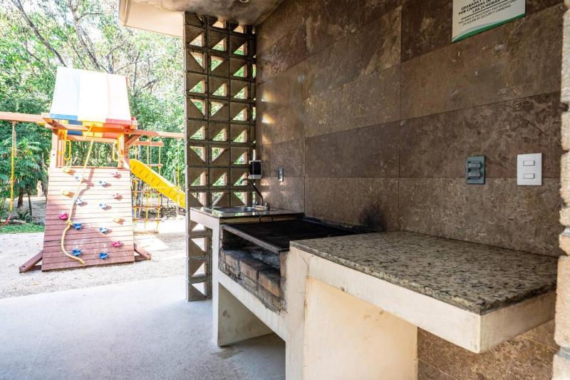 Spacious 3BR w Private Balcony Resort Amenities - image 40