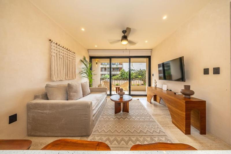 Modern 1BR w Private Jacuzzi Pool Balcony - image 11