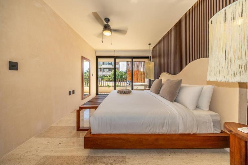 Modern 1BR w Private Jacuzzi Pool Balcony - image 30