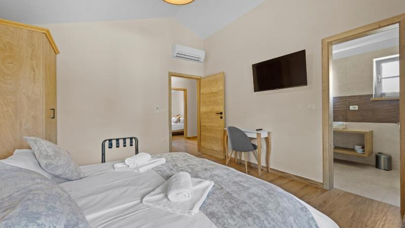 Beautiful Stone Villa Murine Istria - image 2
