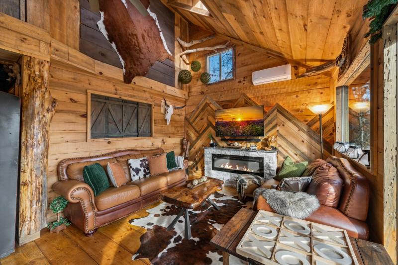 Bigfoot's Hideout - image 36